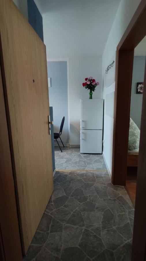 Thamy'S Homestay 2 Rostock Exterior photo